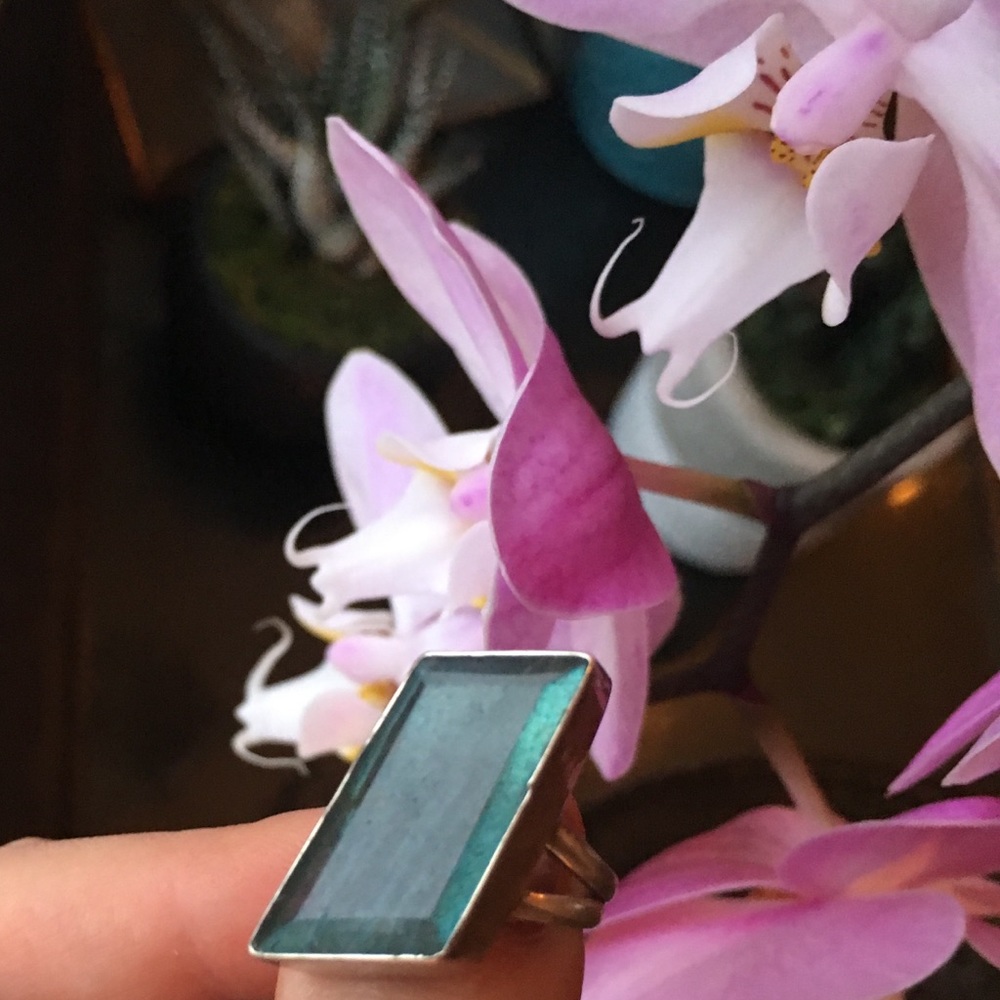 Parallelogram Labradorite Ring - image 5